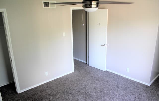 9226  Encino Vlg, San Antonio, TX 78250 — photo 10