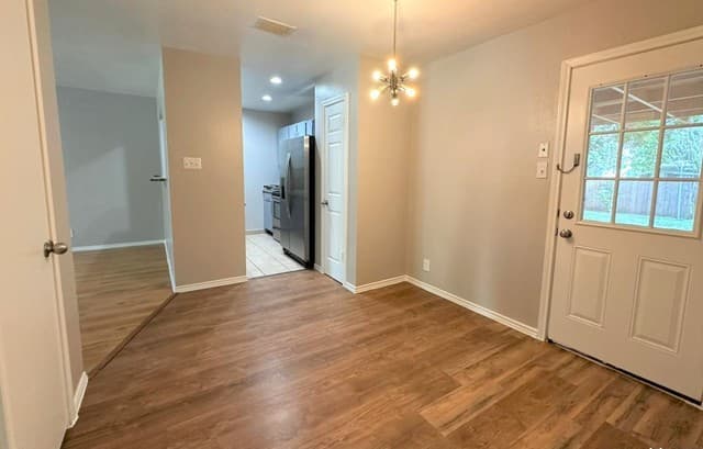 9226  Encino Vlg, San Antonio, TX 78250 — photo 18