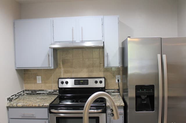 9226  Encino Vlg, San Antonio, TX 78250 — photo 4