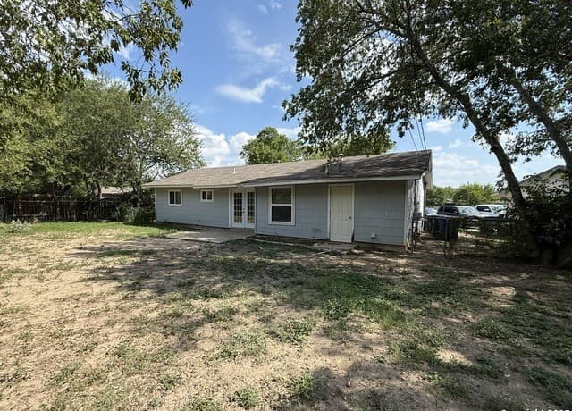 4301  Sun Vista Ln, San Antonio, TX 78217 — photo 13