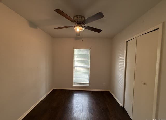 4301  Sun Vista Ln, San Antonio, TX 78217 — photo 6