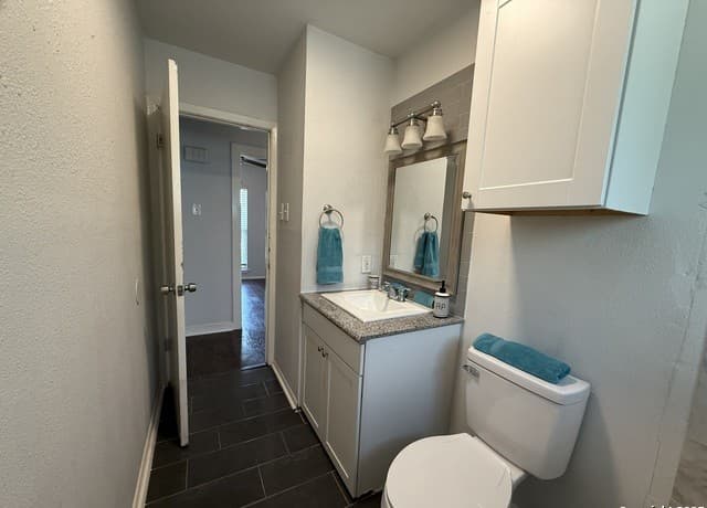 4301  Sun Vista Ln, San Antonio, TX 78217 — photo 8