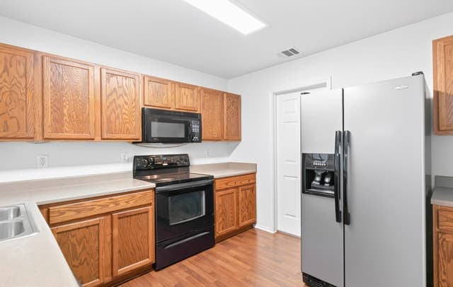 327  Cedron Chase, San Antonio, TX 78253 — photo 12