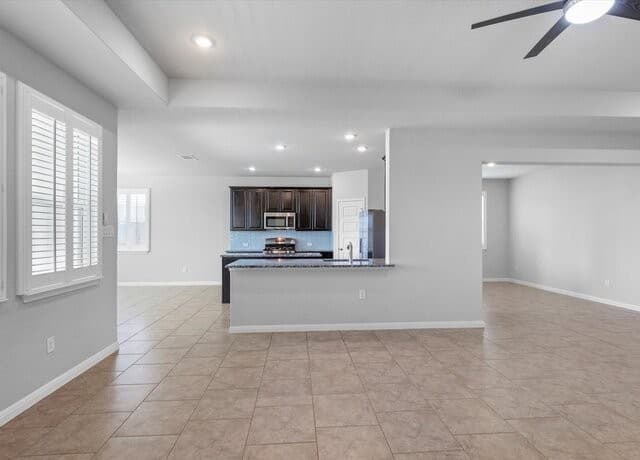 12542  Rothau Dr, Schertz, TX 78154 — photo 6