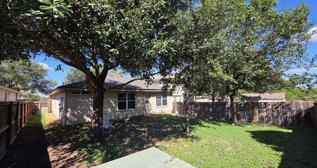 610  Granite Clf, San Antonio, TX 78251 — photo 23