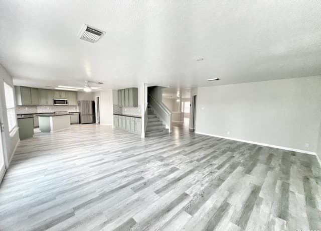 2060  Club Crossing, New Braunfels, TX 78130 — photo 9