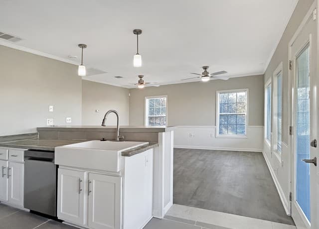 721  Ramblewood Dr Unit A, Canyon Lake, TX 78133 — photo 4