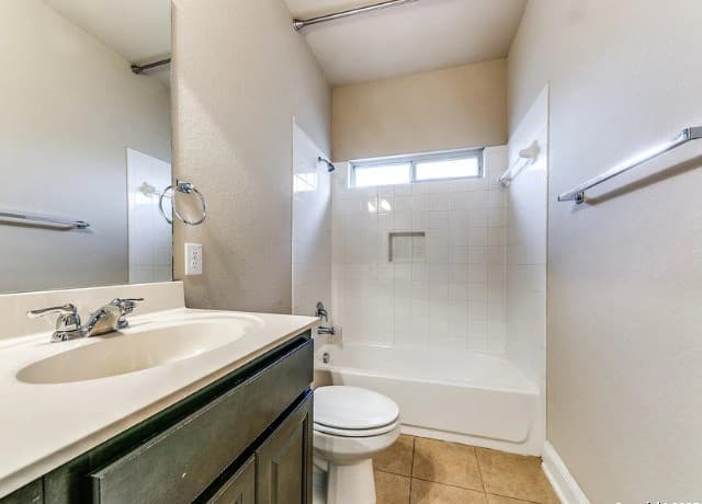 912  Resaca, Cibolo, TX 78108 — photo 17