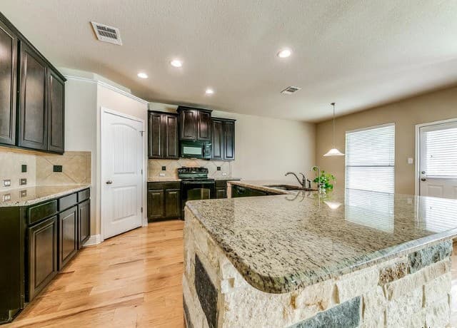 912  Resaca, Cibolo, TX 78108 — photo 6