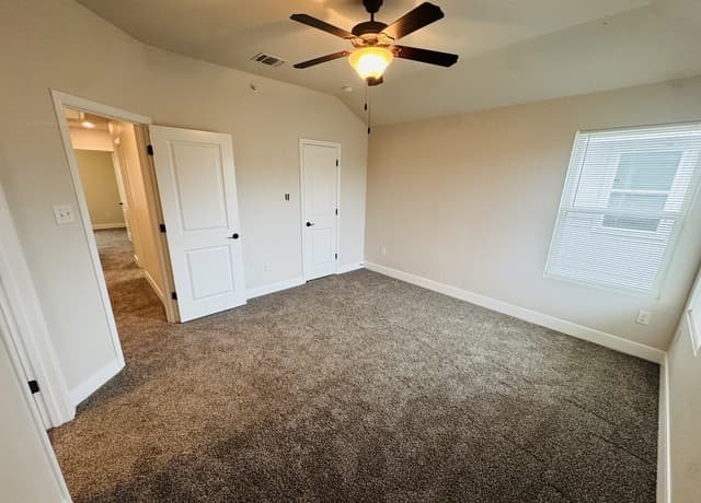 6310  Melanzane Ave Unit 1, San Antonio, TX 78233 — photo 10