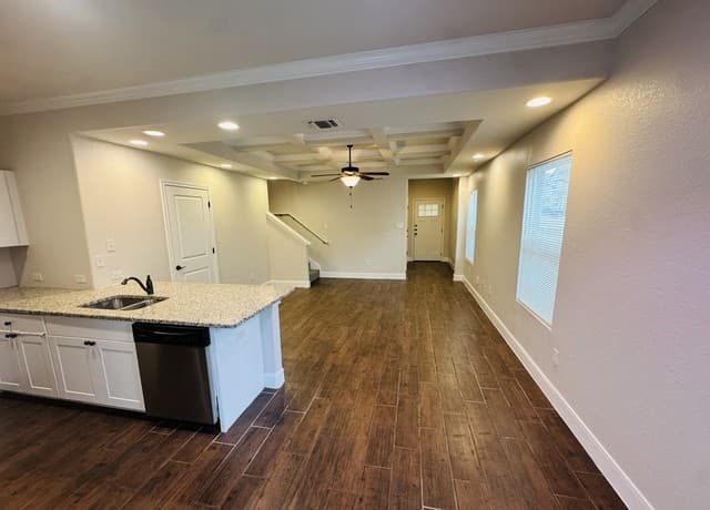 6310  Melanzane Ave Unit 1, San Antonio, TX 78233 — photo 4