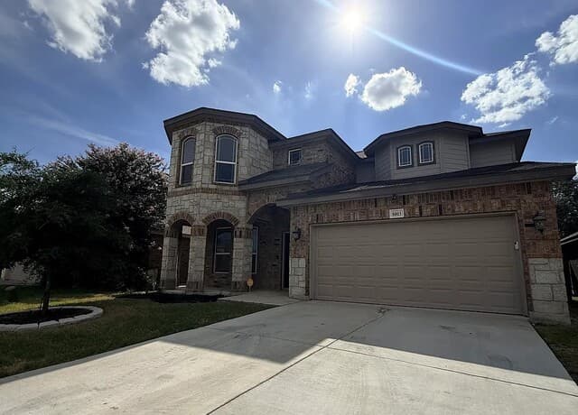 8803  Kallison Arbor
