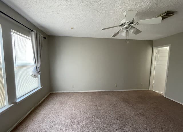 4923  Kenton Lk, San Antonio, TX 78240 — photo 10