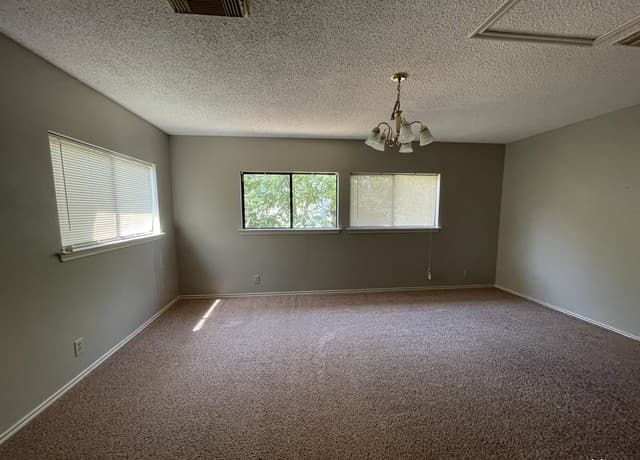 4923  Kenton Lk, San Antonio, TX 78240 — photo 8
