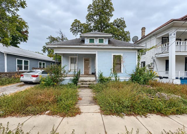 340 Halliday Ave