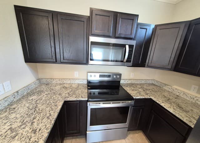6502  Marcel Way Unit 101, San Antonio, TX 78233 — photo 10