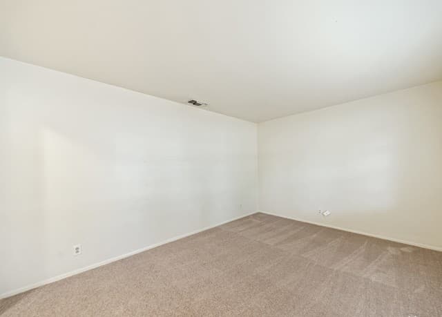 5810  Brenda Ln, San Antonio, TX 78240 — photo 10