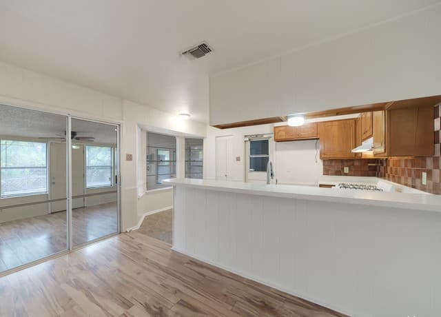 5810  Brenda Ln, San Antonio, TX 78240 — photo 11