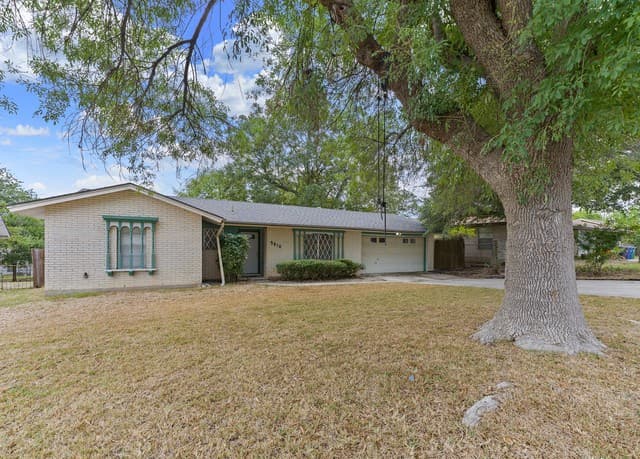 5810  Brenda Ln, San Antonio, TX 78240 — photo 4
