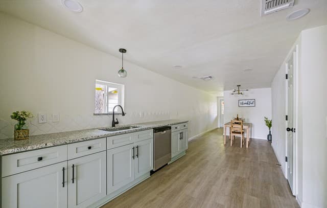 333 S Mesquite Ave, New Braunfels, TX 78130 — photo 20