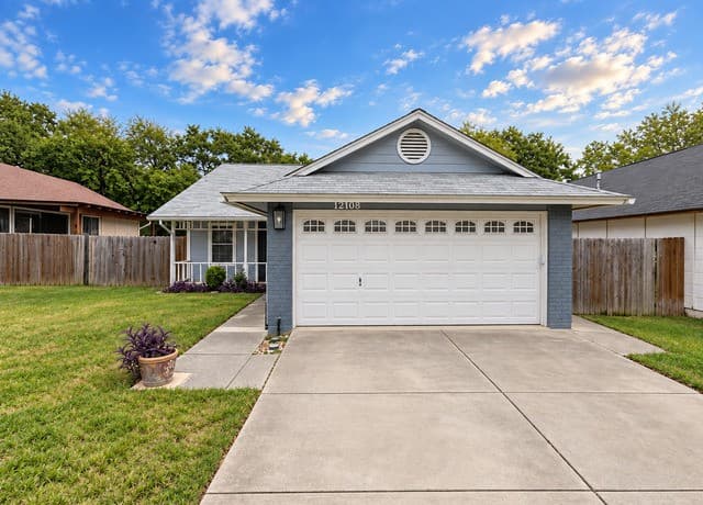 12108  Stoney Spur