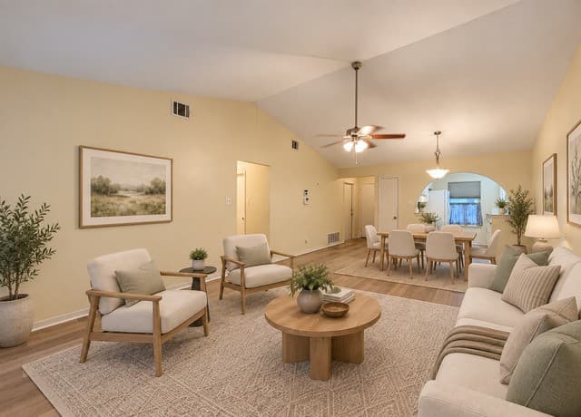 12108  Stoney Spur, San Antonio, TX 78247 — photo 2