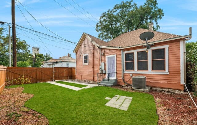 121  Daniel St, San Antonio, TX 78204 — photo 19