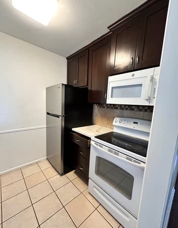 223 W Silver Sands Dr Unit 8, San Antonio, TX 78216 — photo 6