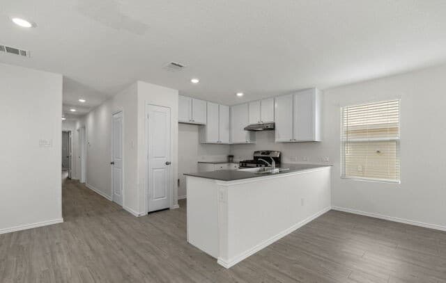 7274  Pasture Run, San Antonio, TX 78252 — photo 4