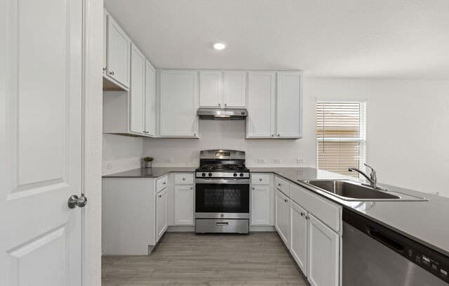 7274  Pasture Run, San Antonio, TX 78252 — photo 5