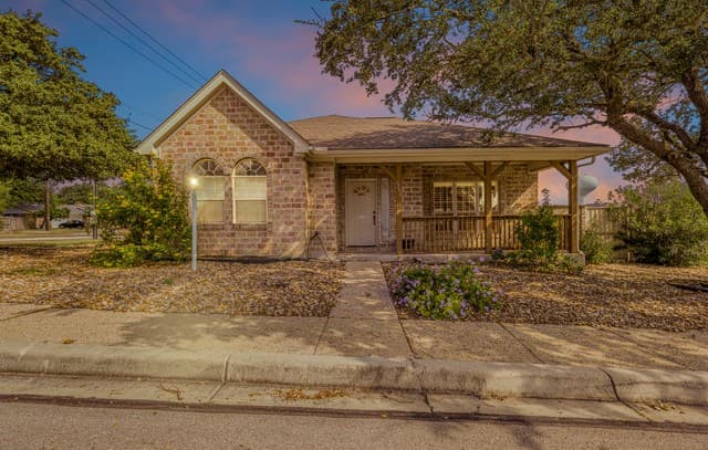 5903 Brook Fls