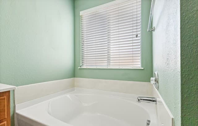 5814  Armstrong Wells, San Antonio, TX 78249 — photo 15