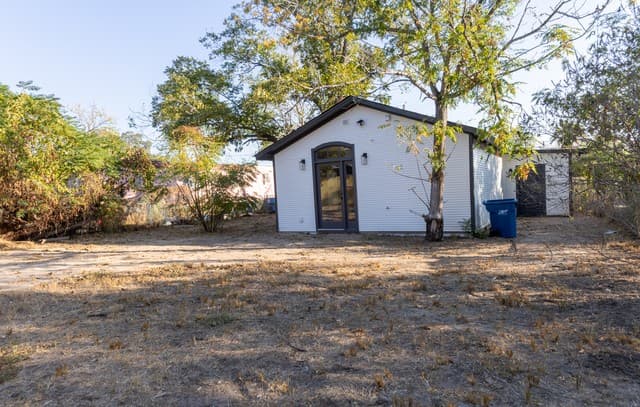 535  Austin St, Pleasanton, TX 78064 — photo 19