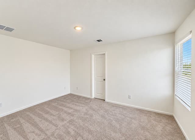 6609  Dali Bnd, San Antonio, TX 78263 — photo 12