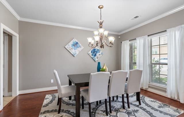 8810  Woodland Bnd, San Antonio, TX 78255 — photo 6