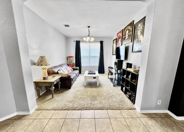 621  Magdalena Ln, New Braunfels, TX 78132 — photo 10