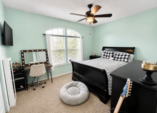 621  Magdalena Ln, New Braunfels, TX 78132 — photo 13