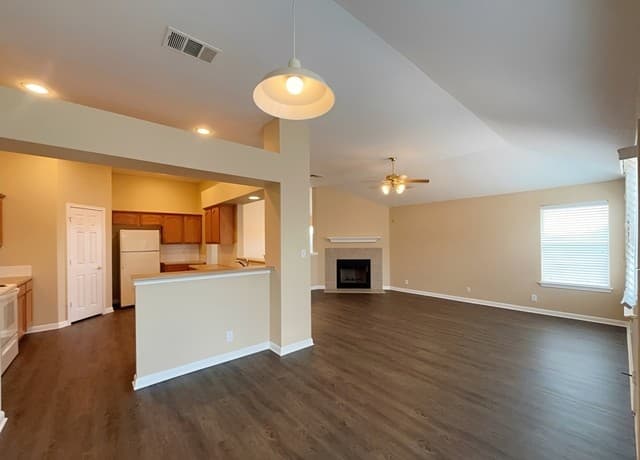 4803  Orchid Star, San Antonio, TX 78218 — photo 16