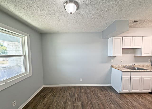 305  Haeckerville Rd, Cibolo, TX 78108 — photo 5