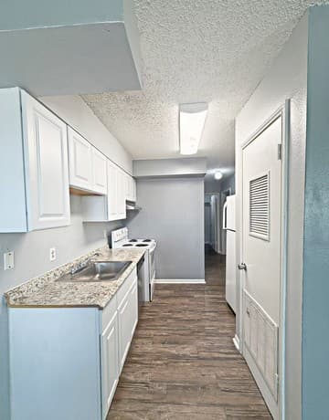 305  Haeckerville Rd, Cibolo, TX 78108 — photo 6