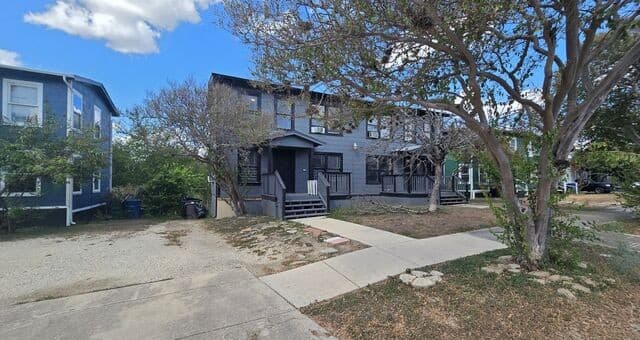 407  Natalen Ave, San Antonio, TX 78209 — photo 4