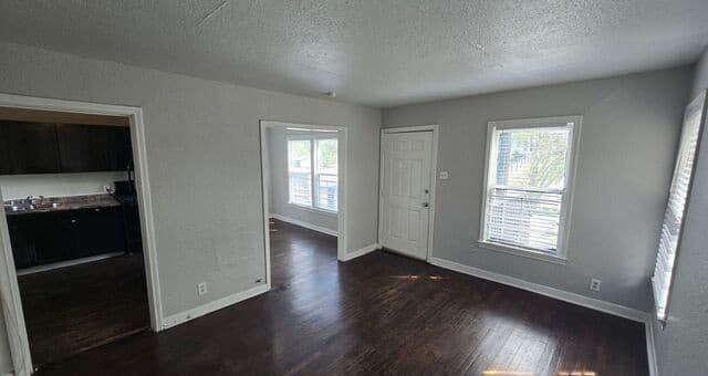 407  Natalen Ave, San Antonio, TX 78209 — photo 8