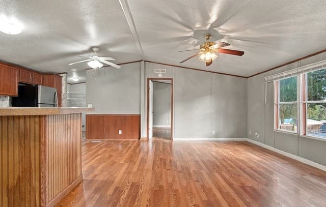 1247  Skylark Dr, Canyon Lake, TX 78133 — photo 4