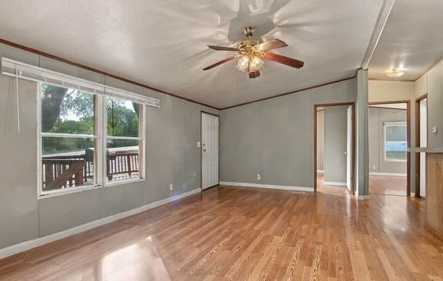 1247  Skylark Dr, Canyon Lake, TX 78133 — photo 5
