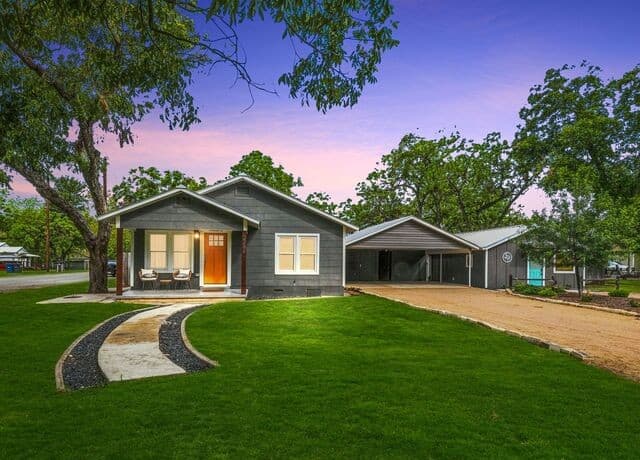 2288  Gruene Rd