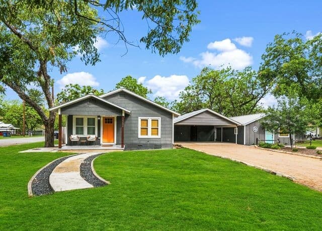 2288  Gruene Rd, New Braunfels, TX 78130 — photo 2