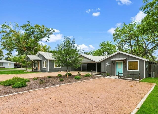 2288  Gruene Rd, New Braunfels, TX 78130 — photo 4