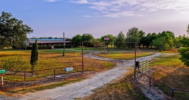 331  County Road 423