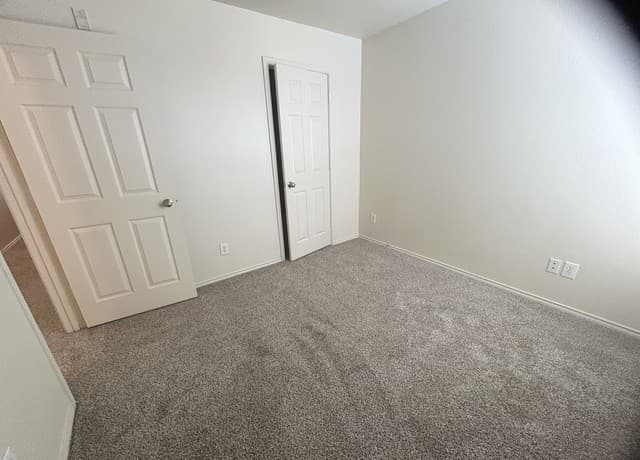 10610  Mathom Lndg Unit 4, Universal City, TX 78148 — photo 13
