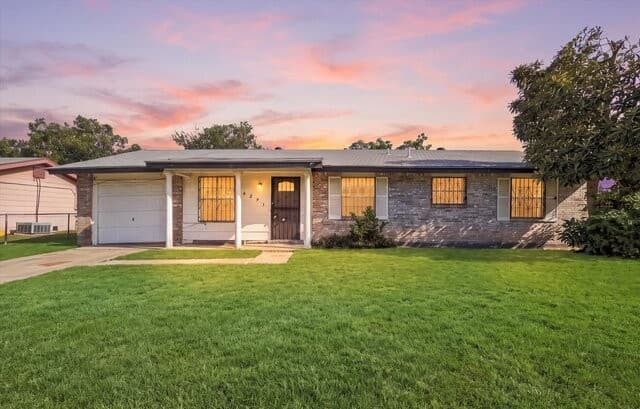 6291 Apple Valley Dr